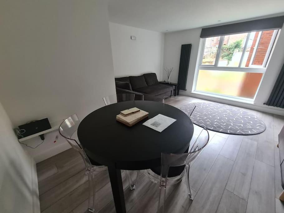 Luton Town Centre Executive Apartment Exteriér fotografie